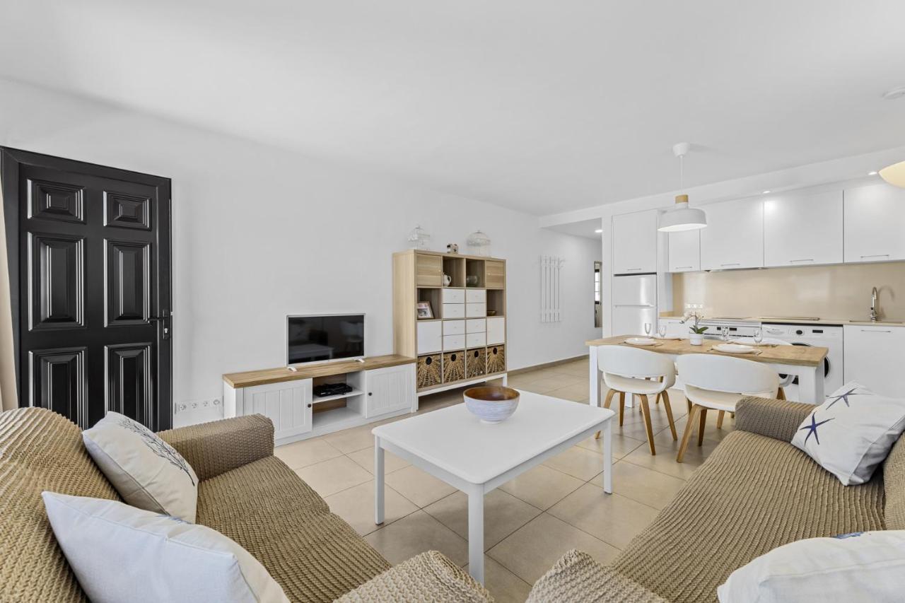 Casahost Bastian Boutique I Seaview Lägenhet Costa Teguise Exteriör bild