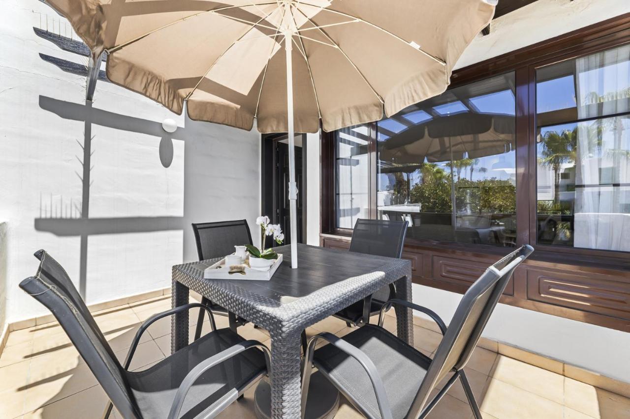 Casahost Bastian Boutique I Seaview Lägenhet Costa Teguise Exteriör bild